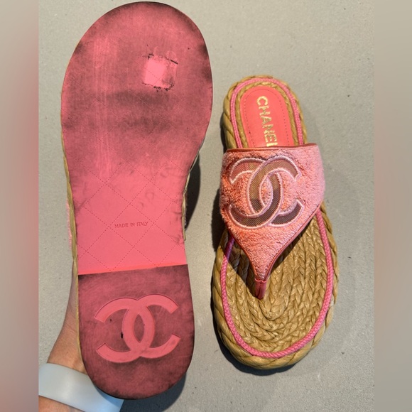 WB Chanel pink terry cloth and raffia sandals size 38 - Picture 12 of 16